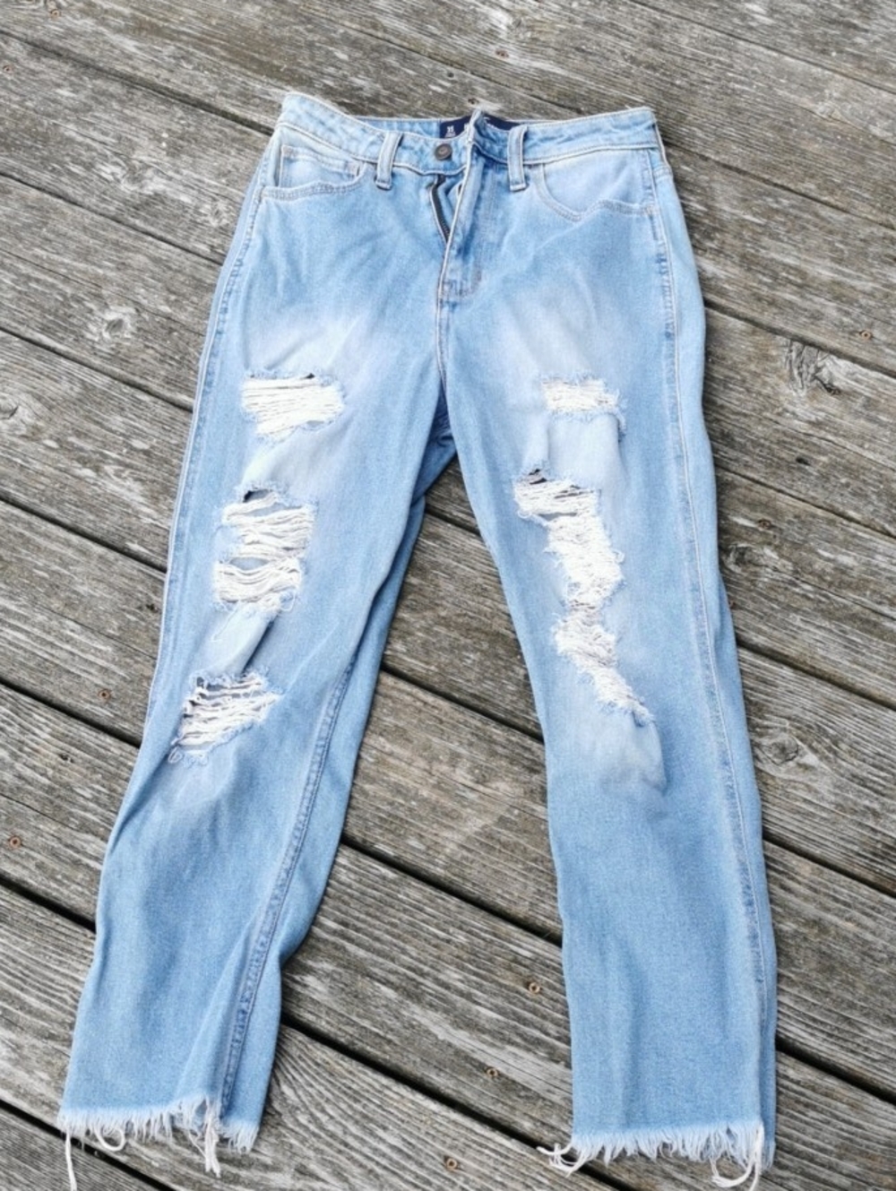 Hollister Ultra High-Rose Mom Jeans Distressed Ripped Blue. Size 26/25
